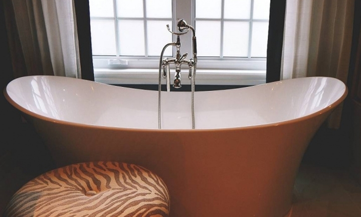 Người đàn ông chết oan uổng chỉ vì 5 phút ngâm mình trong bồn tắm ở spa