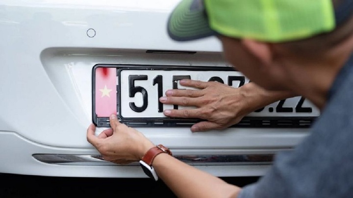 Biển số định danh có bán được không?