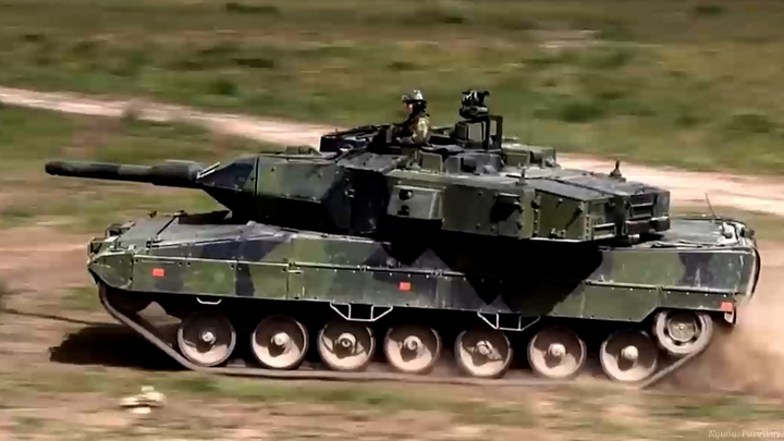 Sức mạnh xe tăng chiến đấu chủ lực Stridsvagn 122 của Thụy Điển 