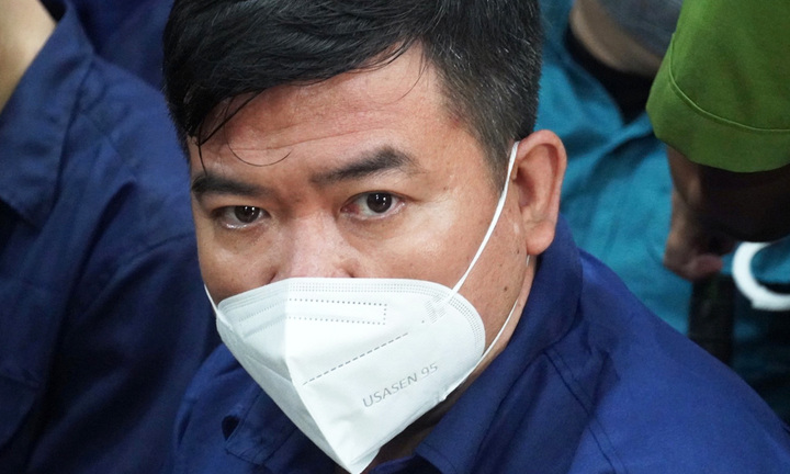 Phạt 7 năm tù với cựu trưởng công an phường nhận tiền để thả người vi phạm 