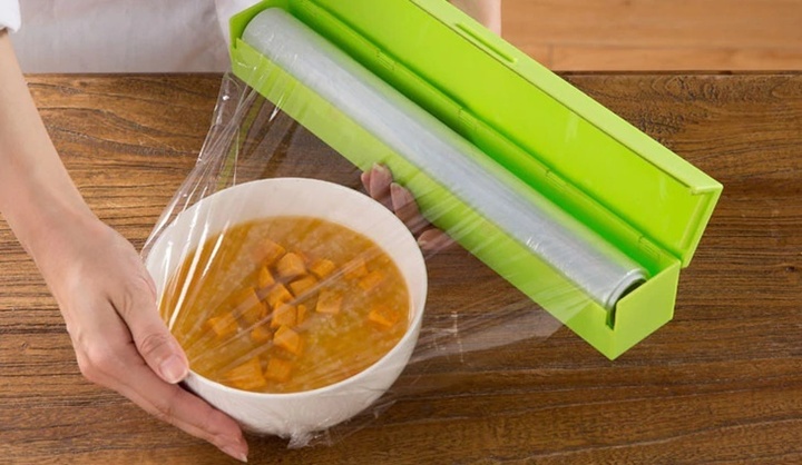 Những sai lầm khi dùng màng bọc thực phẩm