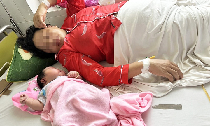 Bé gái sơ sinh nặng hơn 6kg ở TP.HCM