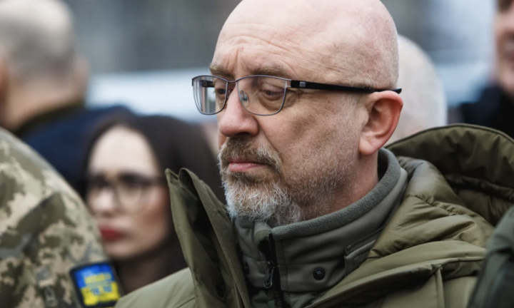 Đằng sau quyết định sa thải Bộ trưởng Quốc phòng thời chiến của Ukraine