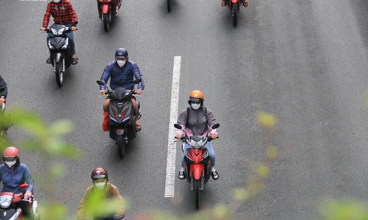 Đường phố TP.HCM 'dễ thở' trong ngày đầu làm việc sau kỳ nghỉ lễ 2/9