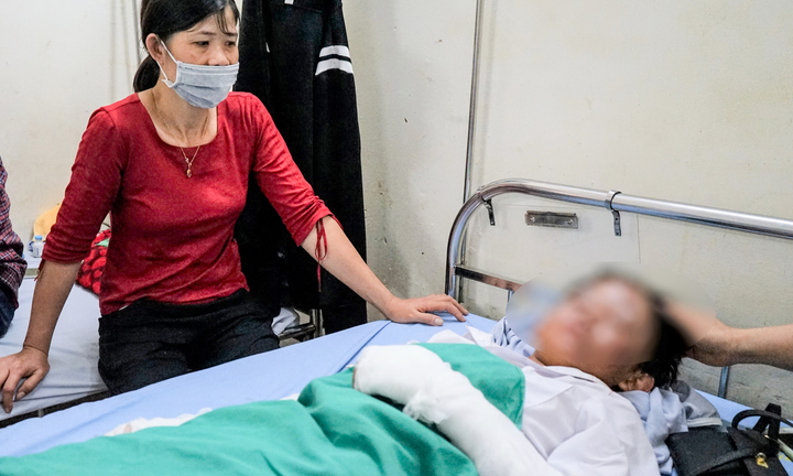 Sức khỏe học sinh tiểu học vụ nổ bóng bay tại lễ khai giảng hiện ra sao?