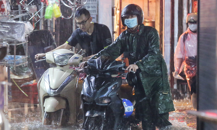 Thời tiết ngày 7/9: Bắc Bộ trời nắng nóng, chiều tối và đêm đề phòng mưa dông