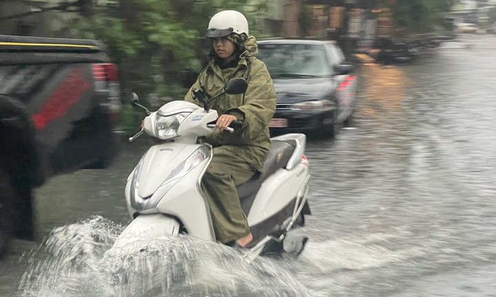 Dự báo thời tiết TP.HCM hôm nay 7/9: Chiều tối mưa rào và dông