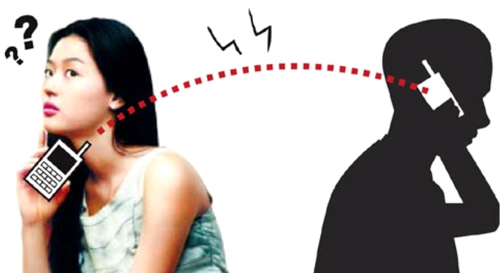 Cách nhận biết điện thoại của bạn bị nghe lén