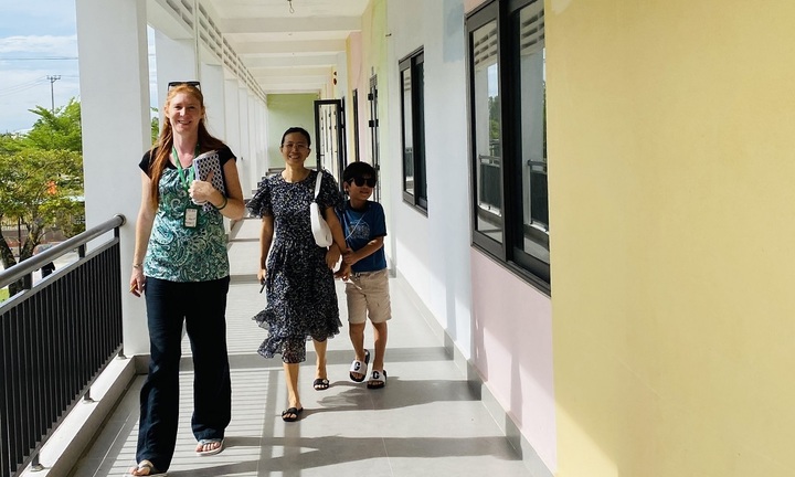 Trường quốc tế 'ôm' 14 tỷ đóng cửa: Lác đác học sinh đến điểm trường mới