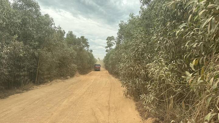Đường hơn 8 tỷ ‘treo’ vì doanh nghiệp chiếm đất khai thác khoáng sản sai phép