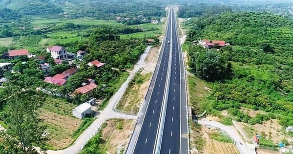Hàng nghìn tỷ đang chờ 'tiêu' cho 3 dự án cao tốc