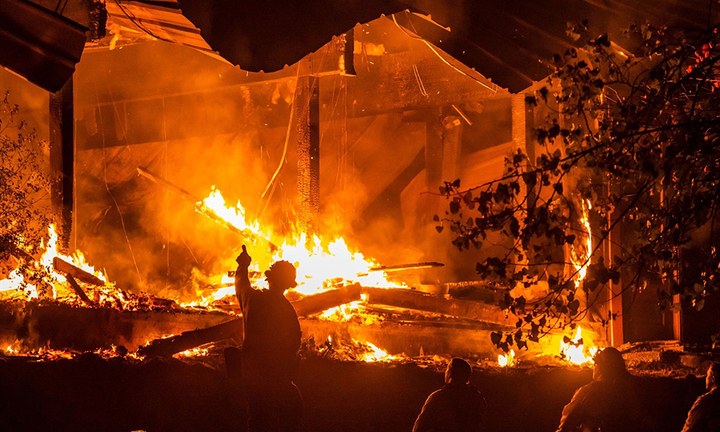 Làm gì để vượt qua tâm lý hoảng loạn sau đám cháy?