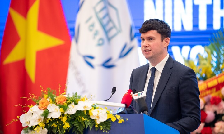 Chủ tịch Diễn đàn Nghị sĩ trẻ chia buồn về vụ cháy chung cư mini ở Hà Nội