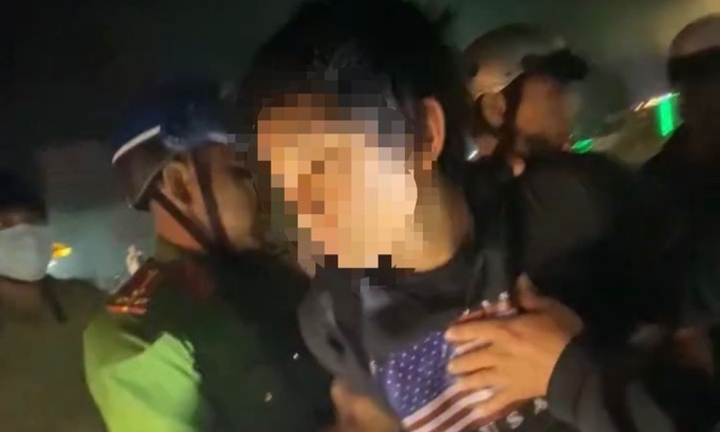 'Siêu trộm' 14 tuổi trộm ô tô, chạy gần 30 km trên Quốc lộ 1 trước khi bị bắt