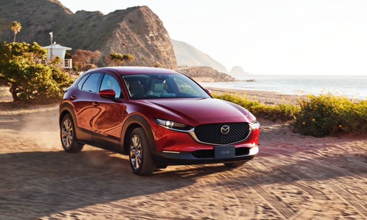 Mazda CX-30 ưu đãi giá mới tương đương 50% lệ phí trước bạ