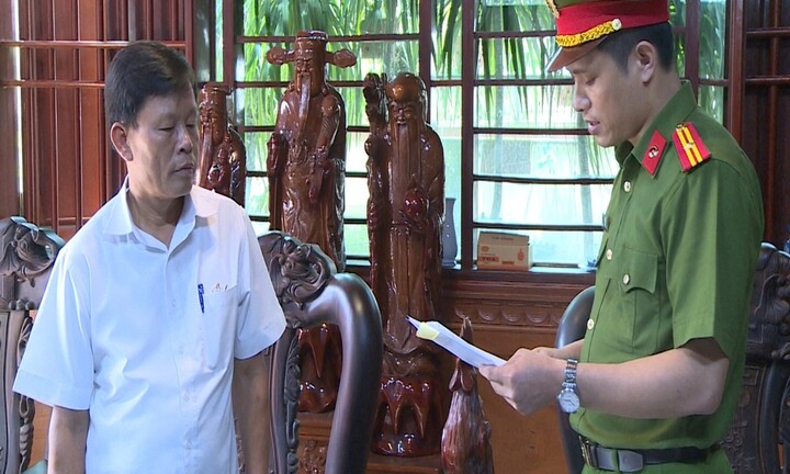 Tham ô tài sản, trưởng phòng của Sở LĐ-TB&XH Thanh Hoá bị bắt 
