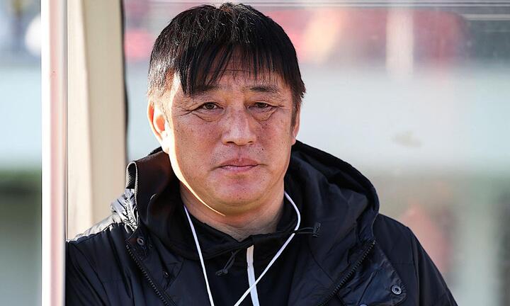 HLV Olympic Mông Cổ ngạc nhiên với chất lượng cầu thủ Olympic Việt Nam