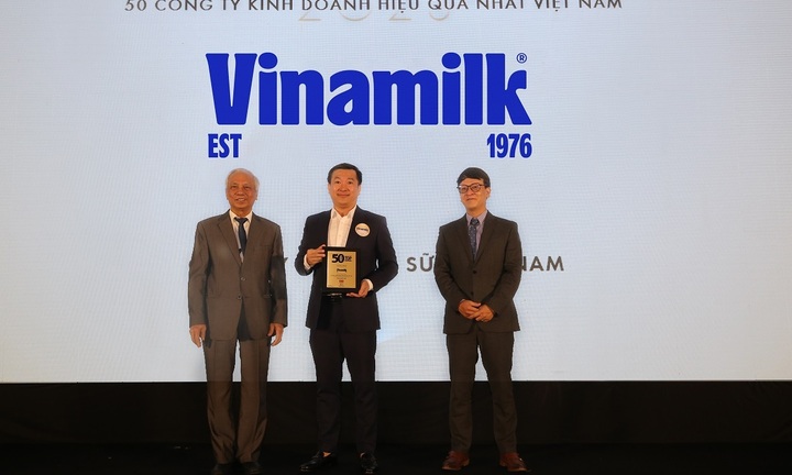 Qua 20 năm cổ phần hóa, Vinamilk luôn ở trong top DN niêm yết hàng đầu Việt Nam