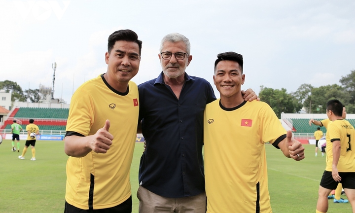 Trực tiếp trận giao hữu Thế hệ vàng bóng đá Việt Nam