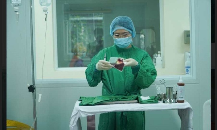 Lần đầu tiên Việt Nam điều trị thành công bệnh ung thư hạch bằng 2 kỹ thuật cao