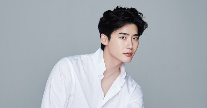 Người hâm mộ Việt đổ xô mua vé fan meeting của Lee Jong Suk