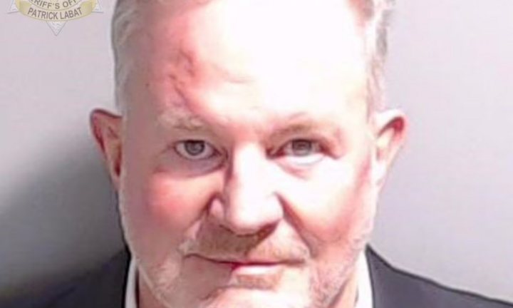 Đồng minh ông Trump nhận tội trong vụ gian lận bầu cử ở Georgia