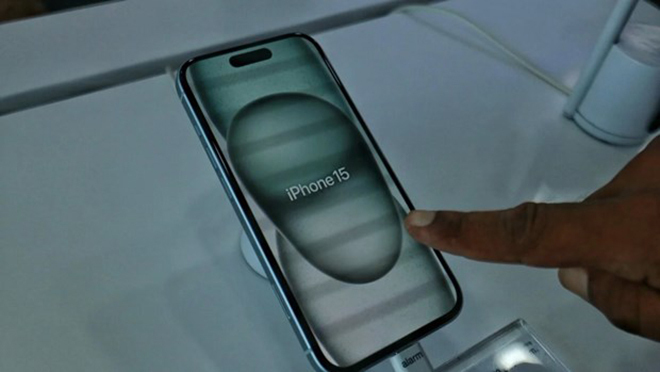 Apple thừa nhận tình trạng quá nhiệt trên iPhone 15 Pro và Pro Max