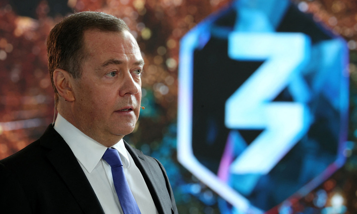 Ông Medvedev: Quân đội Anh ở Ukraine sẽ trở thành mục tiêu của Nga