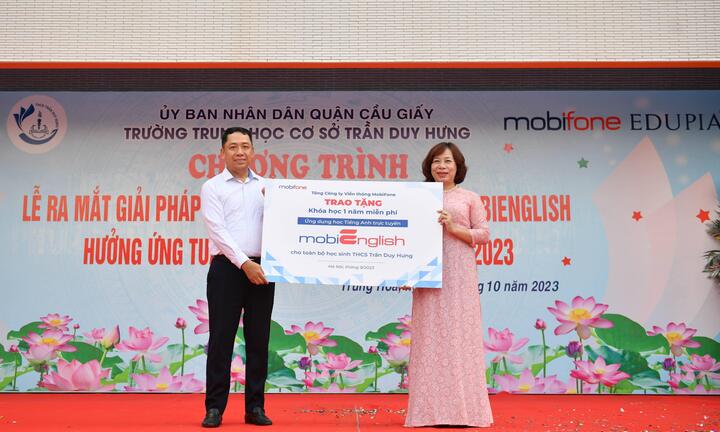 Chính thức ra mắt giải pháp MobiEnglish trên mobiEdu