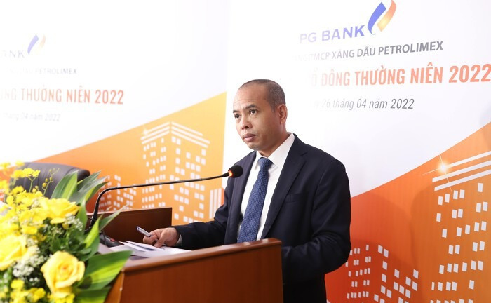 Ngồi chưa 'ấm chỗ', Chủ tịch PG Bank đã xin từ nhiệm