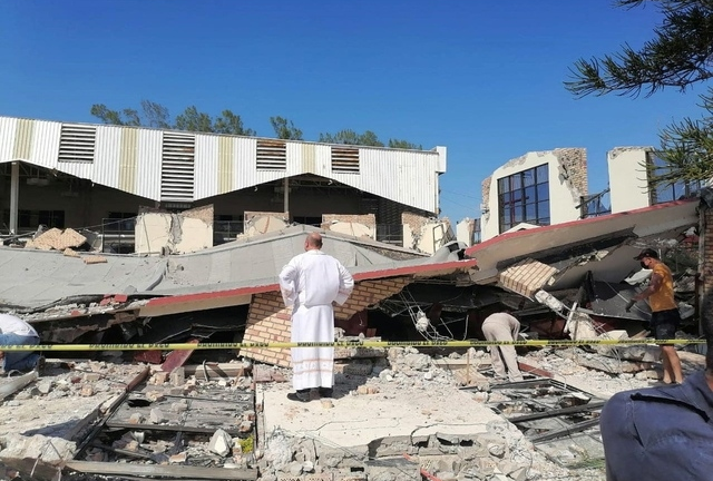 Sập mái nhà thờ ở Mexico, gần 50 người thương vong