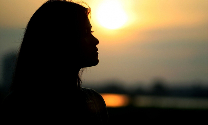 Tôi có nên mang con riêng của chồng về nuôi?