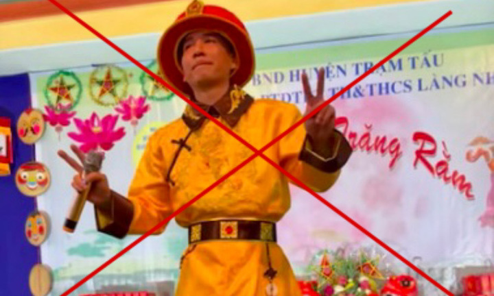 'Giang hồ mạng' Phú Lê gỡ toàn bộ video mặc đồ phản cảm biểu diễn ở trường học