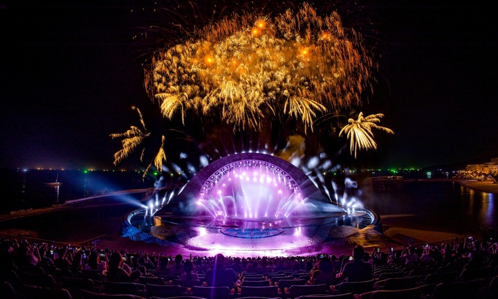 Vé xem show diễn công nghệ đa phương tiện Kiss The Stars chỉ 150.000 đồng