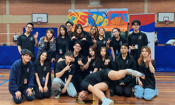 'Phát cuồng' với dàn visual cực phẩm của thí sinh Movsa Gala 2023 tại Australia