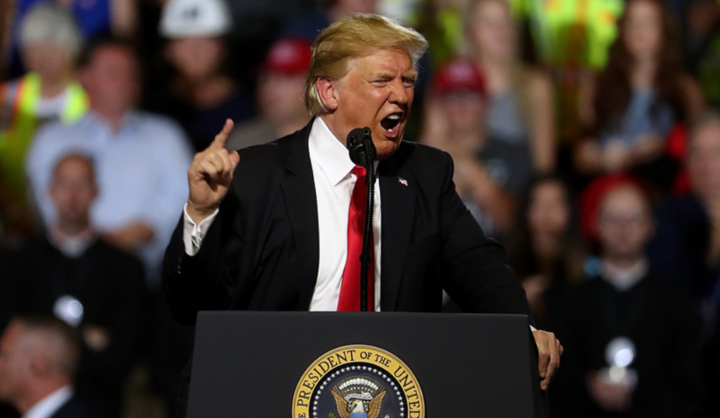 Ông Trump nổi đóa khi Forbes loại khỏi danh sách người giàu