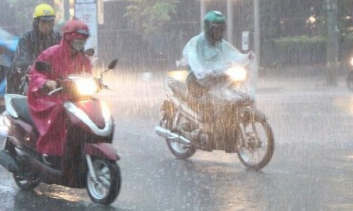 Dự báo thời tiết TP.HCM hôm nay 11/10: Đêm có mưa rào và dông