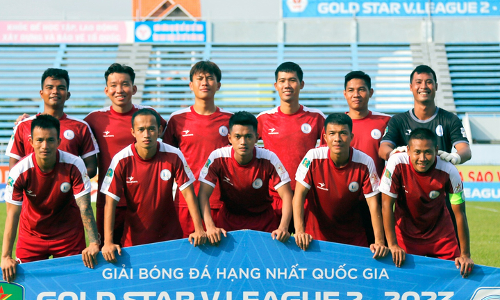 CLB Bình Thuận thanh toán đủ tiền thưởng còn nợ cho cầu thủ