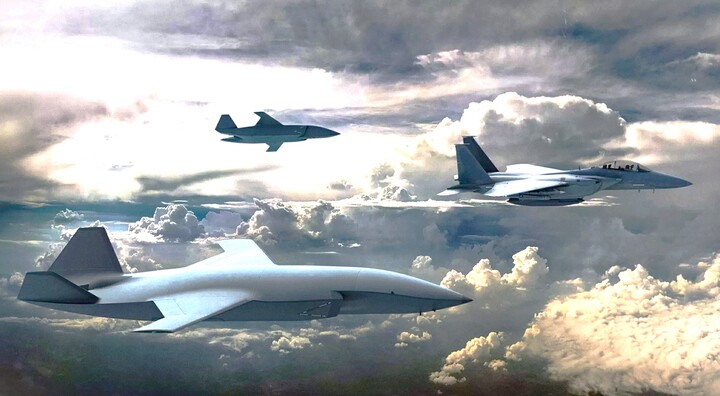 Máy bay không người lái quân sự và cuộc chiến tranh 'giữa các vì sao'