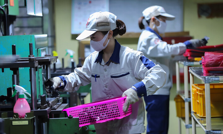 Tuổi hưu năm 2024 của người lao động được tính thế nào?