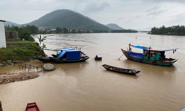 Tìm thấy thi thể nam sinh bị nước lũ cuốn trôi ở Hà Tĩnh