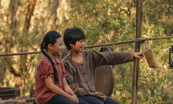 Sinh viên không đi xem phim 'Đất rừng phương Nam' bị trừ điểm, trường ĐH nói gì?