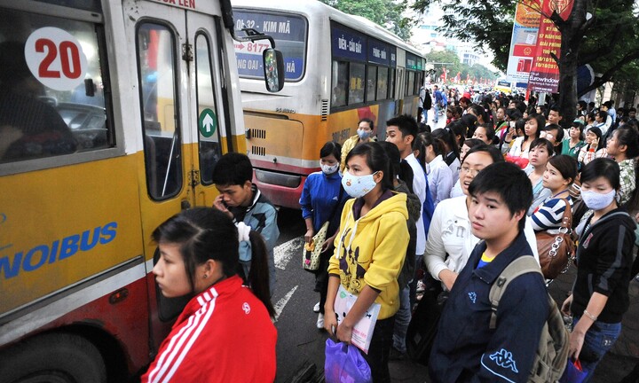 Đề xuất tăng vé xe buýt ở Hà Nội từ 1/1/2024