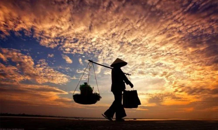 20/10 hết lòng với bạn gái, nhiều người trẻ quên mẹ mình cũng là phụ nữ