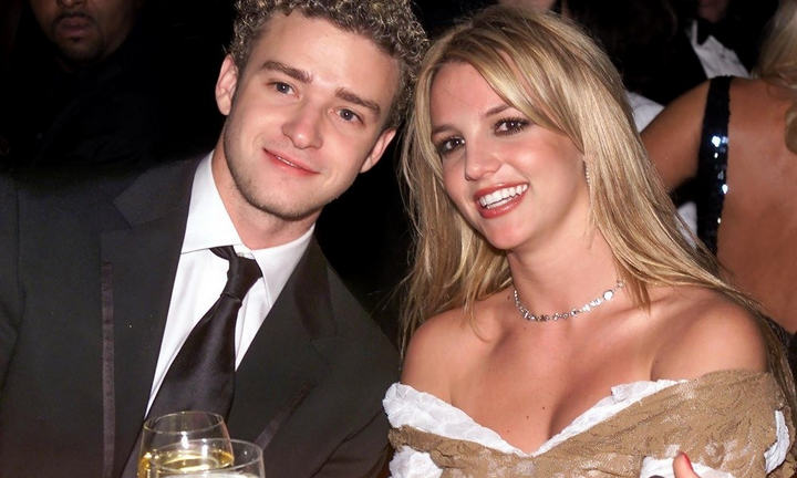 Tình trường hỗn loạn của Britney Spears trước khi thừa nhận ngoại tình