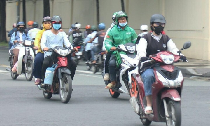 Dự báo thời tiết TP.HCM hôm nay 20/10: Trưa chiều trời nắng