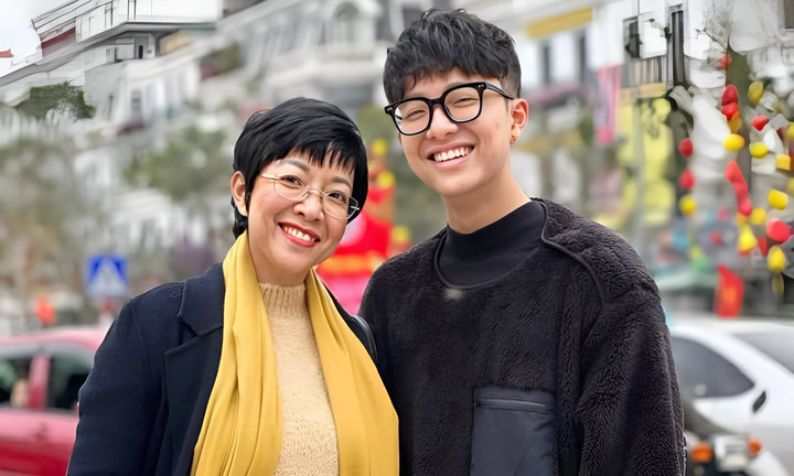 MC Thảo Vân hỏi 'mẹ không xấu, tử tế mà sao cứ ế', con trai nói gì?