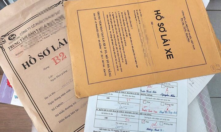 Trường hợp nào phải thi lại giấy phép lái xe?