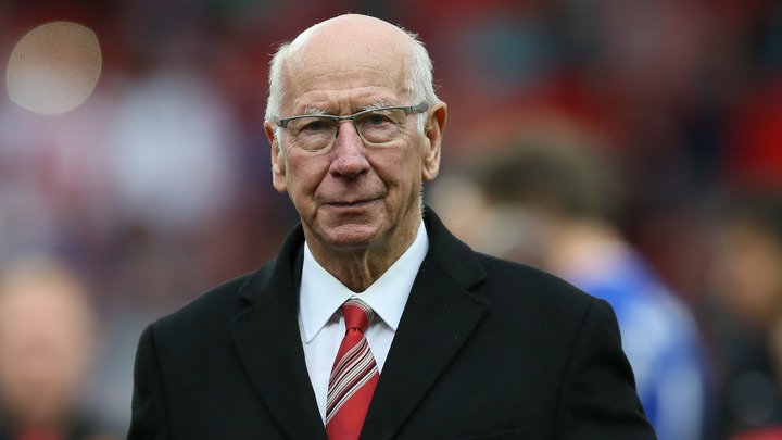 Sir Bobby Charlton: Cuộc đời bị ám ảnh bởi thảm họa Munich