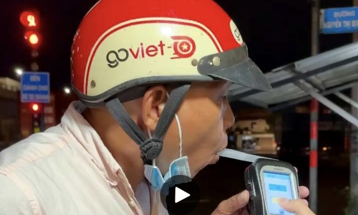 Người đàn ông vi phạm nồng độ cồn rồi tấn công CSGT tại TP.HCM đã ra đầu thú